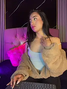 Ady 18 online show from September 17, 7:48 pm