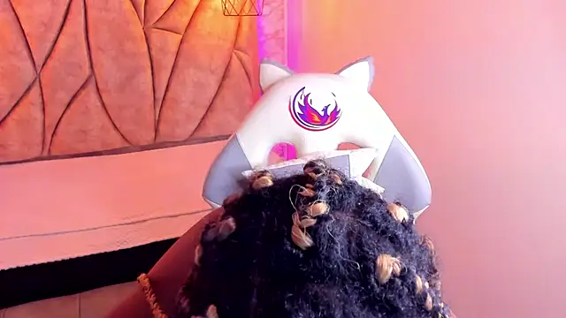 Queen perla  online show from January 17, 2:50 pm