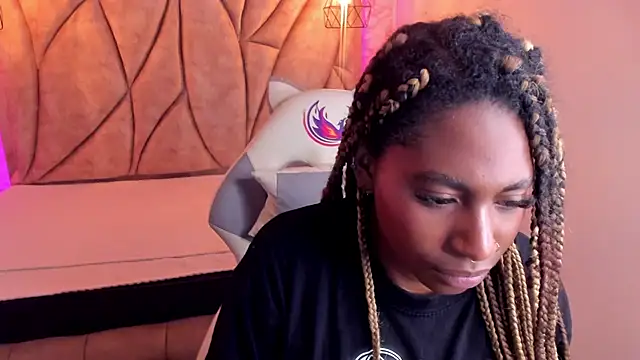 Queen perla  online show from January 19, 6:21 pm