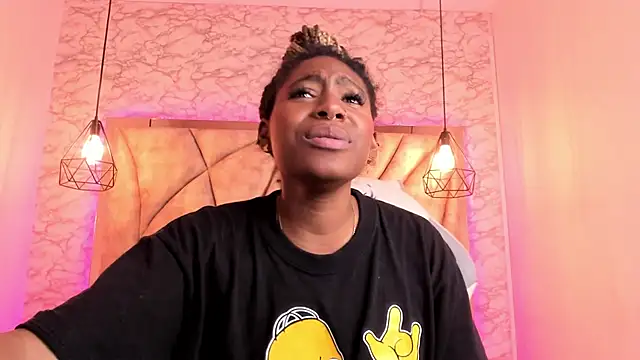 Queen perla  online show from January 29, 5:56 pm