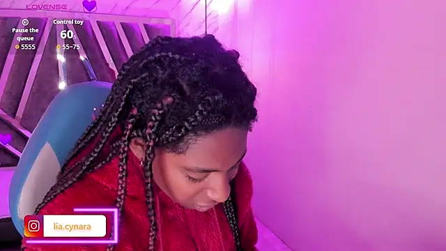 Queen perla  online show from October 3, 12:02 pm