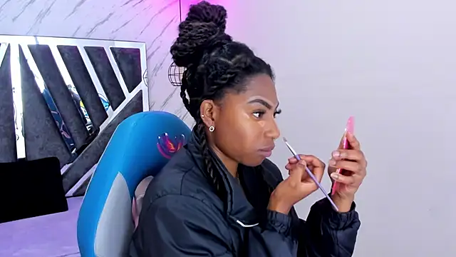 Queen perla  online show from November 8, 12:16 pm