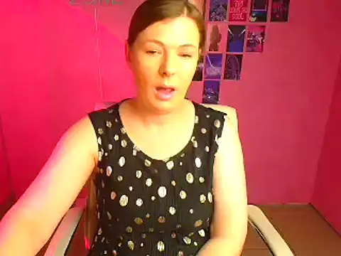 Snapshot of Lissmilf chatting on April 26, 11:41 am Lissmilf online show from April 26, 11:41 am