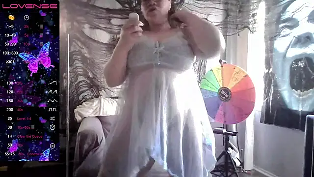 Milfshakecafe online show from October 10, 2:49 pm