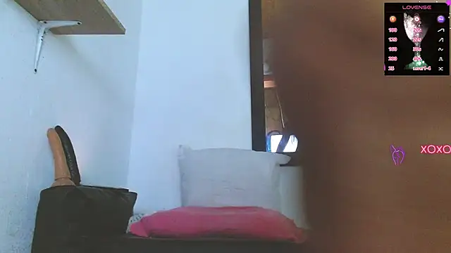 Snapshot of _valeria_hot chatting on January 8, 12:58 pm valeria hot online show from January 8, 12:58 pm