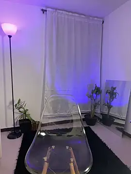 mssjulia online show from March 4, 1:34 am