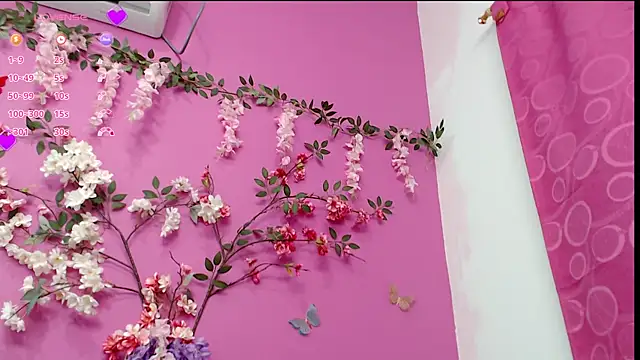 Watagatapitusberry1 online show from March 21, 1:56 am