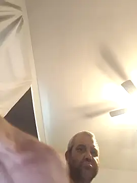 silkstroker6981 online show from September 24, 1:03 pm