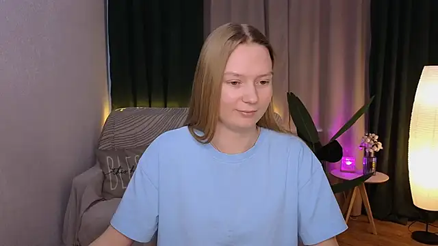 CarolynCohen   online show from March 2, 5:01 am