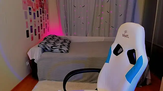 Vanessa Verona online show from February 12, 1:09 am