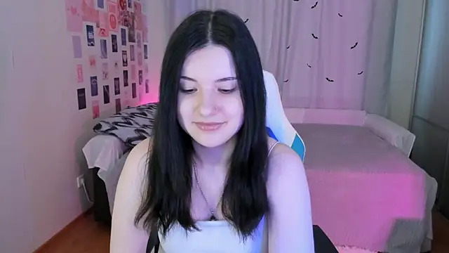 Vanessa Verona online show from March 2, 11:39 am