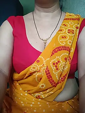 Snapshot of Rosy-B chatting on June 6, 12:27 am Rosy-B online show from June 6, 12:27 am
