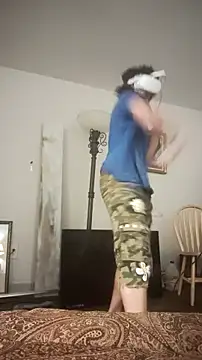 Snapshot of Clearlytothepoint420 chatting on December 1, 1:10 am Clearlytothepoint420 online show from December 1, 1:10 am