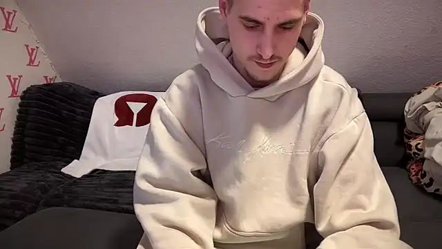 Cookieboy88 online show from January 28, 6:07 pm