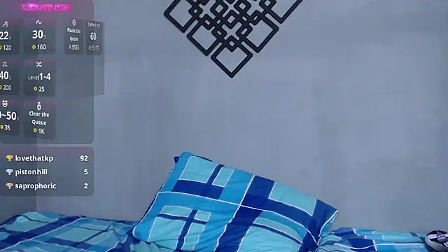 blue violette  online show from February 10, 6:56 pm