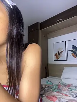 Valentinabaker online show from April 26, 10:24 am