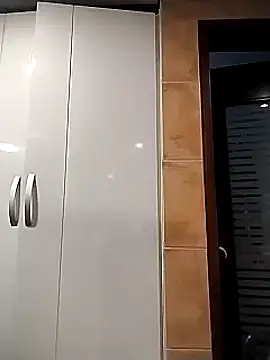 Snapshot of AriaRusso chatting on January 14, 12:11 am AriaRusso online show from January 14, 12:11 am