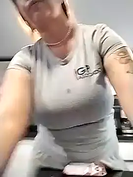 Snapshot of AriaRusso chatting on January 28, 7:53 pm AriaRusso online show from January 28, 7:53 pm