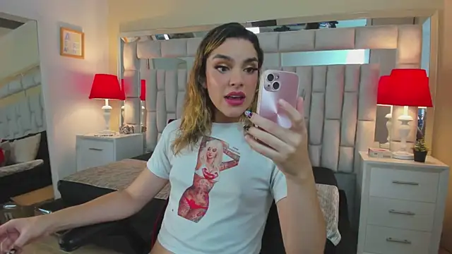 mariiahneedles online show from January 10, 8:04 pm