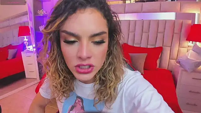 mariiahneedles online show from March 19, 8:22 pm