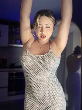 SaraFerreira online show from October 30, 2:35 am