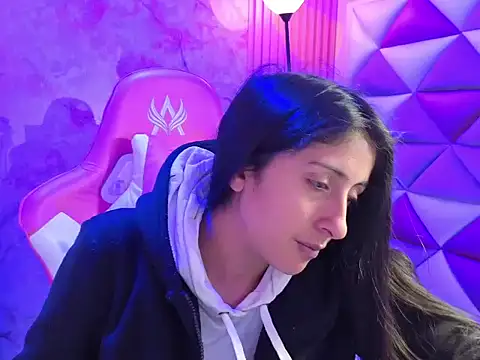 Cameron cutte online show from February 28, 3:18 am