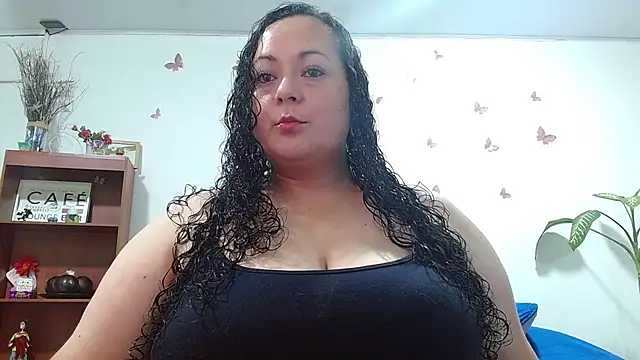 Aleia Taylor online show from August 1, 8:19 pm