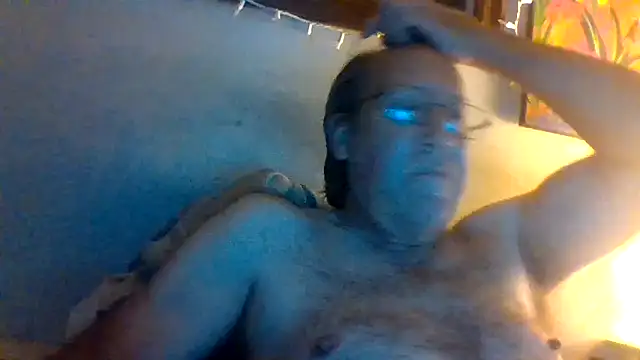 Snapshot of hornyrich69 chatting on July 22, 6:27 am hornyrich69 online show from July 22, 6:27 am