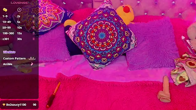 Snapshot of martina_bk chatting on February 15, 11:47 pm martina bk online show from February 15, 11:47 pm