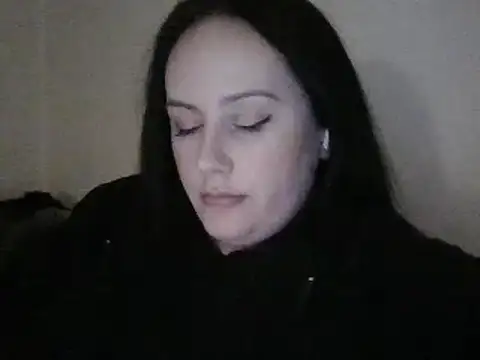 CurvyQueen2023 online show from February 2, 8:30 pm