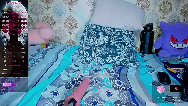 anya weisz online show from February 7, 8:22 am