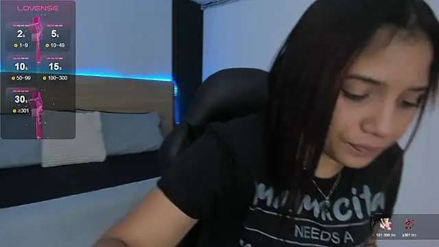 Chiqui milk  online show from February 23, 7:00 pm