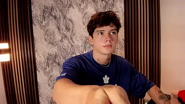 Snapshot of badboy_one_ chatting on May 25, 9:32 pm badboy one online show from May 25, 9:32 pm