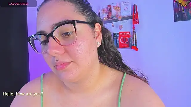 isarhodes  online show from December 13, 10:13 pm