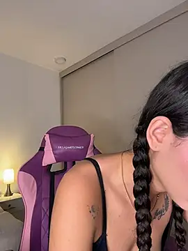 Hips hannah online show from October 19, 6:41 pm