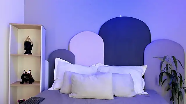 TaraCarson online show from March 6, 2:52 am