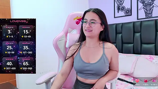 Snapshot of im-eliza chatting on February 22, 11:46 am im-eliza online show from February 22, 11:46 am