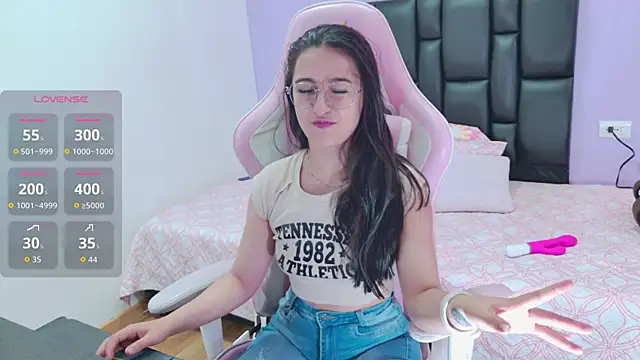 im-eliza online show from March 20, 11:26 am