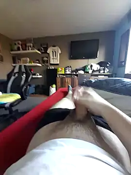 Snapshot of joel43278 chatting on December 27, 12:01 pm joel43278 online show from December 27, 12:01 pm