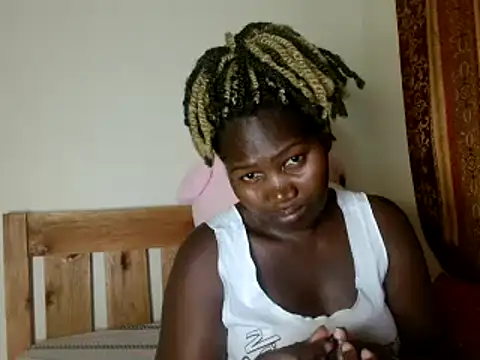 Snapshot of Sexxy_pretty24 chatting on January 27, 8:17 pm Sexxy pretty24 online show from January 27, 8:17 pm