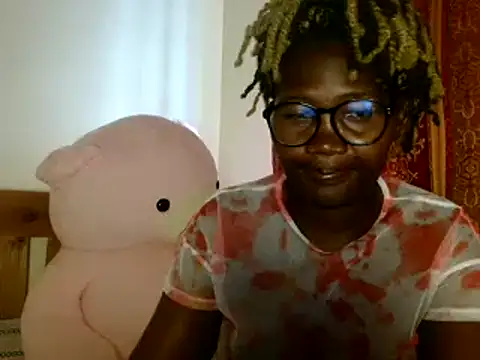 Snapshot of Sexxy_pretty24 chatting on February 7, 7:07 am Sexxy pretty24 online show from February 7, 7:07 am