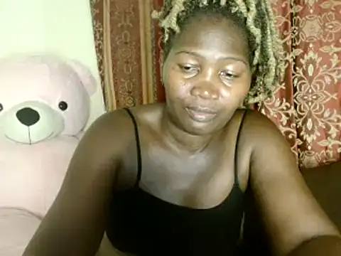 Snapshot of Sexxy_pretty24 chatting on February 9, 6:47 pm Sexxy pretty24 online show from February 9, 6:47 pm