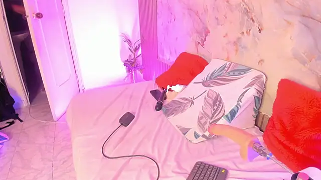 Snapshot of Esmeralda_Duarte chatting on February 12, 12:12 pm Esmeralda Duarte online show from February 12, 12:12 pm