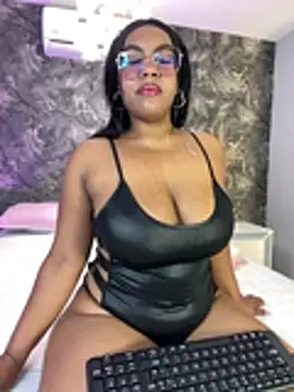 Esmeralda Duarte online show from July 12, 3:41 am