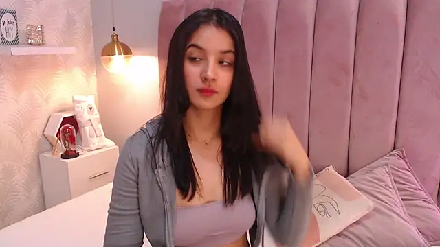 LeenaBrown online show from March 16, 12:31 pm