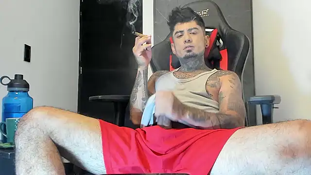 Snapshot of sergiio_mesa27 chatting on December 17, 1:38 pm sergiio mesa27 online show from December 17, 1:38 pm