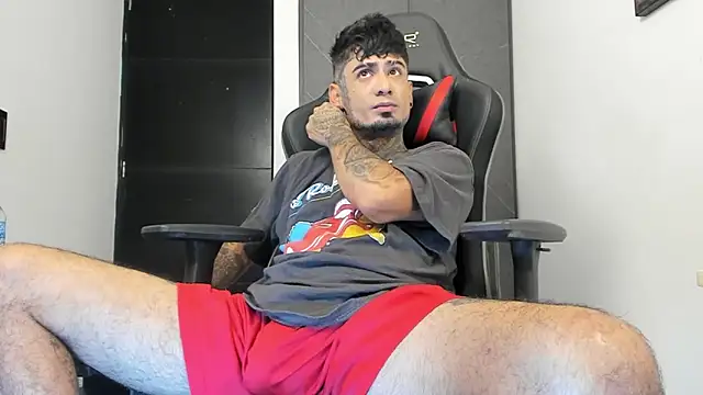 Snapshot of sergiio_mesa27 chatting on January 11, 1:11 pm sergiio mesa27 online show from January 11, 1:11 pm