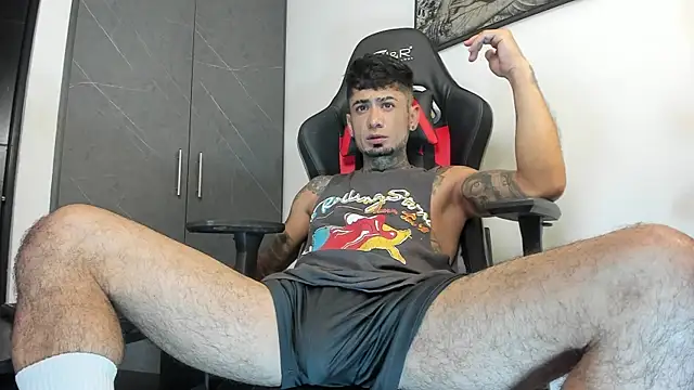 Snapshot of sergiio_mesa27 chatting on October 3, 1:30 pm sergiio mesa27 online show from October 3, 1:30 pm