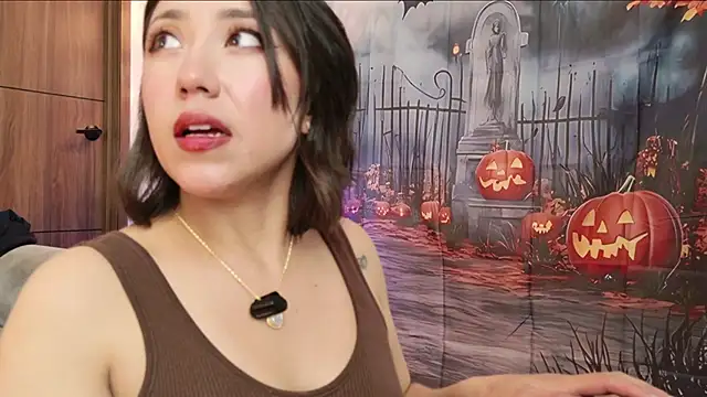 Snapshot of Hot_Couple666 chatting on October 23, 6:06 pm Hot Couple666 online show from October 23, 6:06 pm