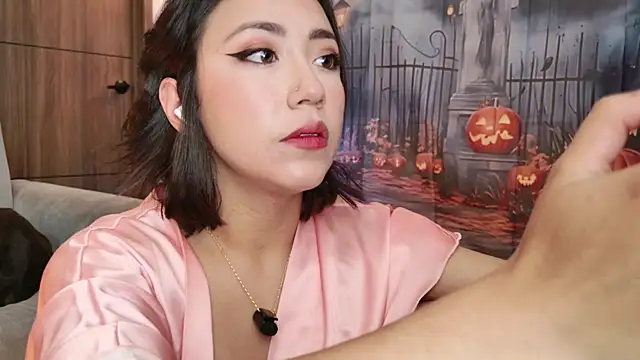 Snapshot of Hot_Couple666 chatting on October 24, 4:03 pm Hot Couple666 online show from October 24, 4:03 pm